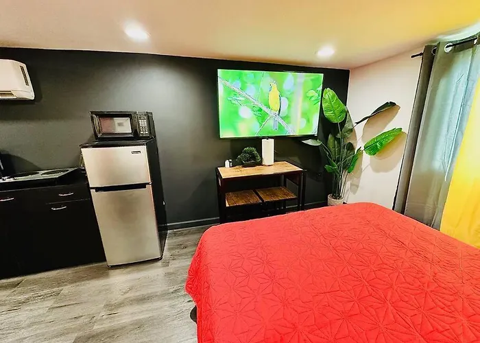 Apartament New Tiny Uptown