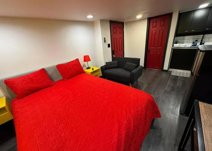 New Tiny Uptown Apartament Phoenix